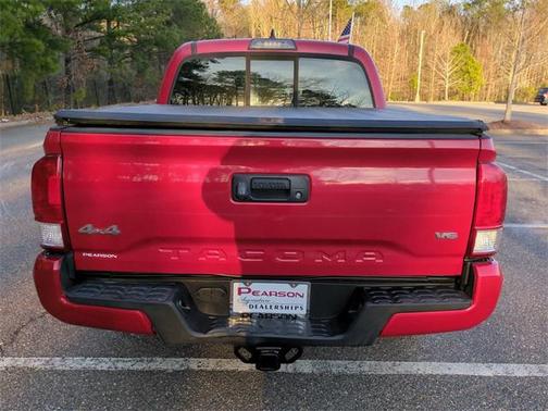 2017 Toyota Tacoma SR