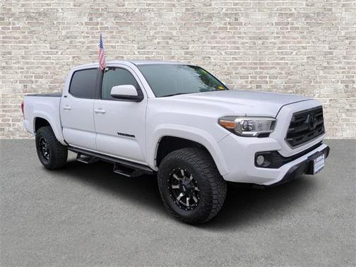 2016 Toyota Tacoma SR5