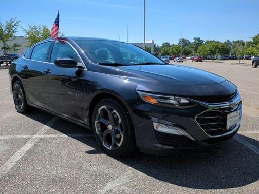 Ash 2022 Chevrolet Malibu FWD LT