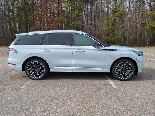 2025 Lincoln Aviator Black Label AWD