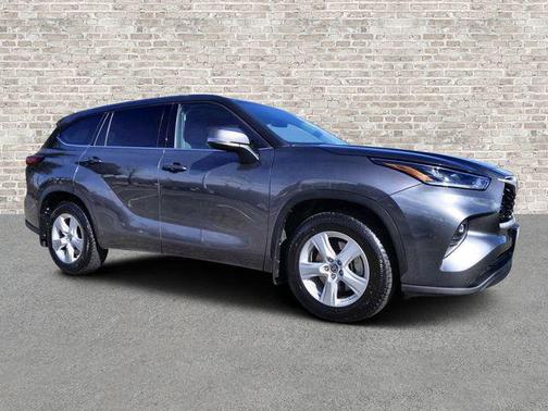 2021 Toyota Highlander LE