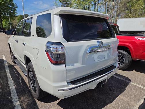 Blizzard Pearl 2020 Toyota 4Runner Limited