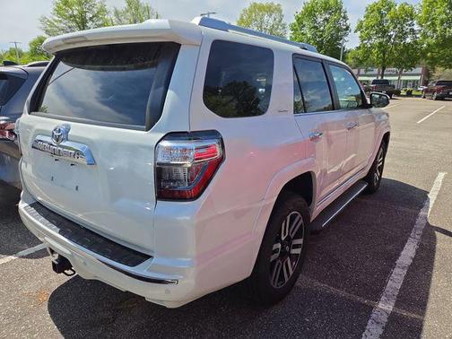 Blizzard Pearl 2020 Toyota 4Runner Limited