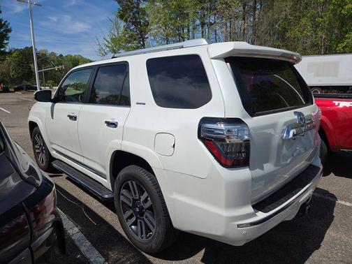 Blizzard Pearl 2020 Toyota 4Runner Limited