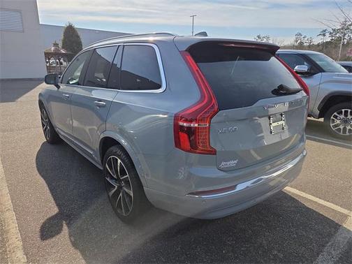 2024 Volvo XC90 B6 Plus Bright Theme 7-Seater