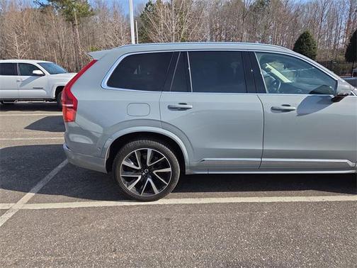 2024 Volvo XC90 B6 Plus Bright Theme 7-Seater