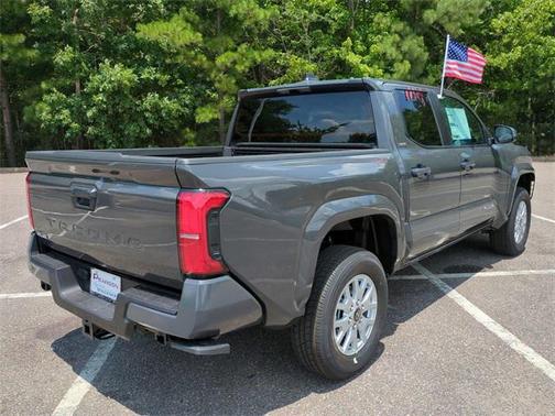 2025 Toyota Tacoma SR5