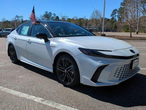 Wind Chill Prl 2026 Toyota Camry XSE