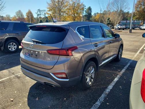 2019 Hyundai SANTA FE SE 2.4