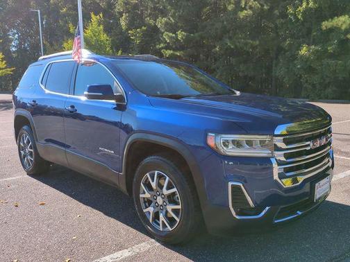 2023 GMC Acadia AWD SLT