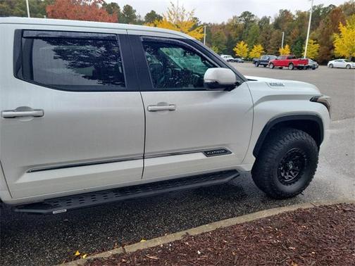 2025 Toyota Tundra Hybrid Platinum