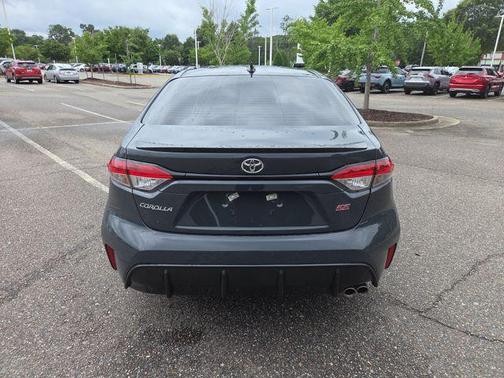 Underground/Midnight Black Metallic 2026 Toyota Corolla SE