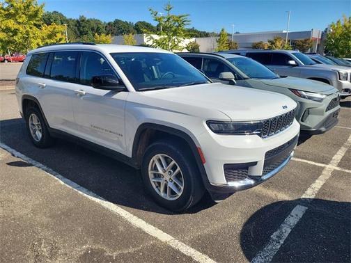 2023 Jeep Grand Cherokee L Laredo