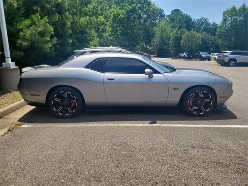 2016 Dodge Challenger SRT 392