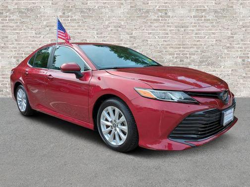 Ruby Flare Pearl 2019 Toyota Camry LE