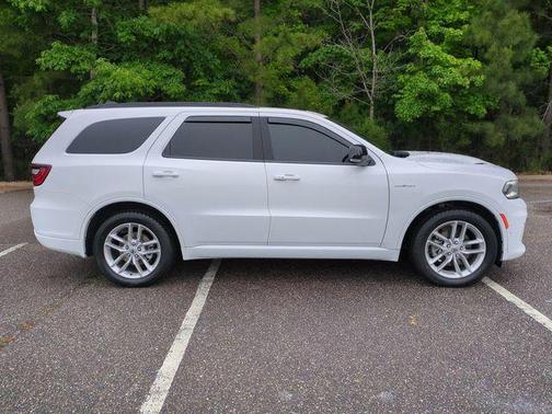 White Knuckle Clearcoat 2023 Dodge Durango R/T Plus AWD
