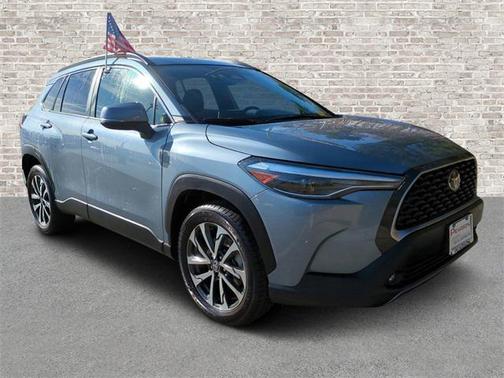 2023 Toyota Corolla Cross XLE