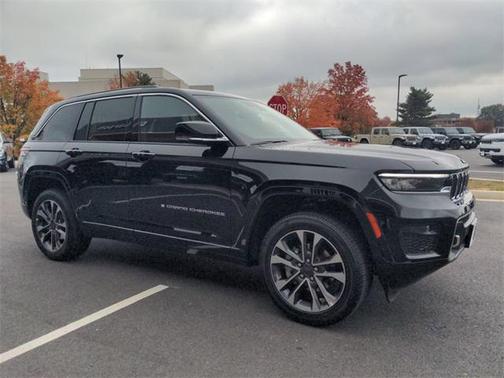 2023 Jeep Grand Cherokee Overland