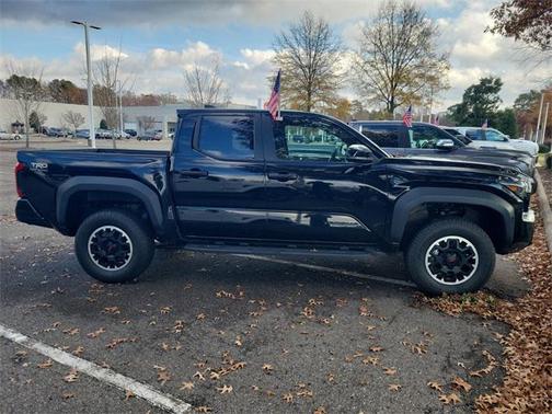 2024 Toyota Tacoma TRD Off Road