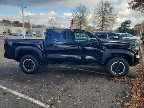 2024 Toyota Tacoma TRD Off Road