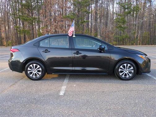 2022 Toyota Corolla Hybrid LE