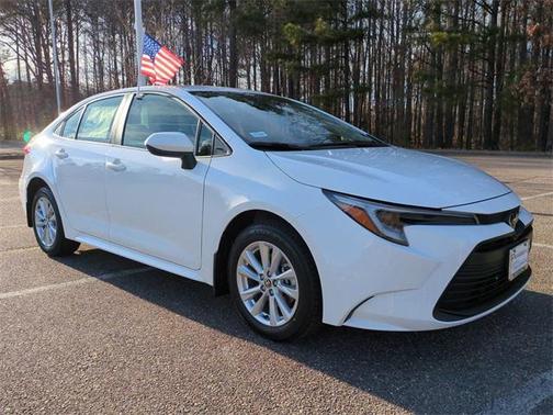 2026 Toyota Corolla Hybrid LE