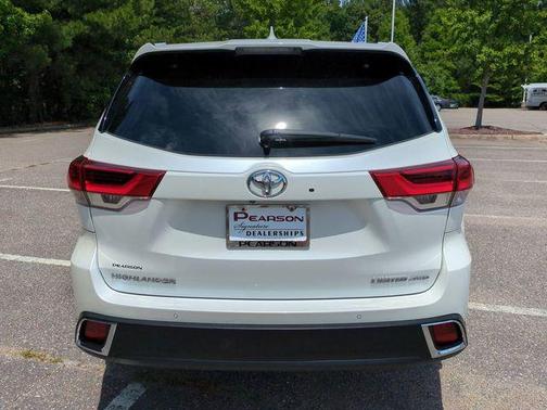 Blizzard Pearl 2019 Toyota Highlander Limited