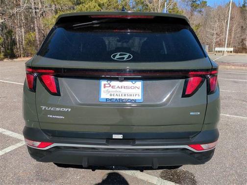 2025 Hyundai TUCSON SEL