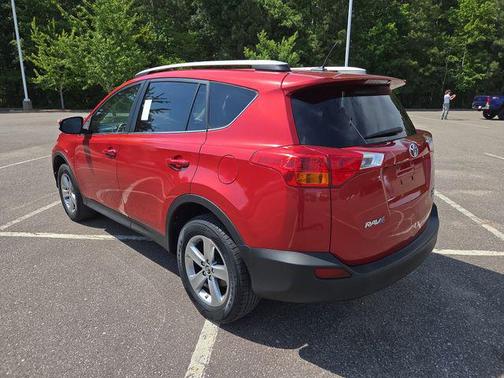 Barcelona Red Metallic 2015 Toyota RAV4 XLE