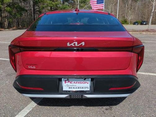 Currant Red 2025 Kia K4 LXS