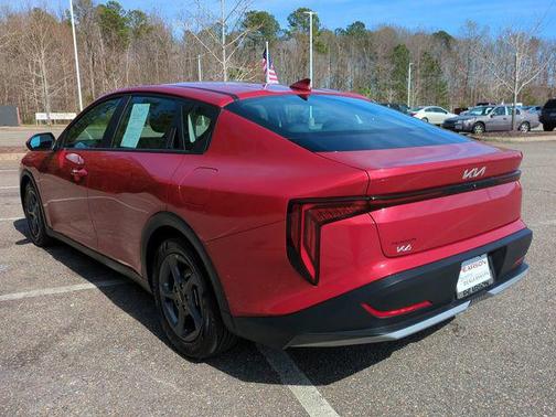 Currant Red 2025 Kia K4 LXS