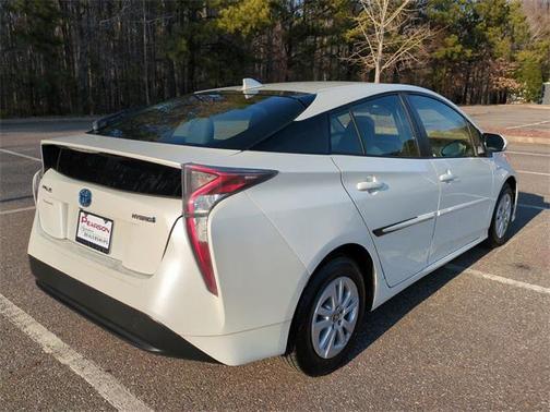 2016 Toyota Prius Two