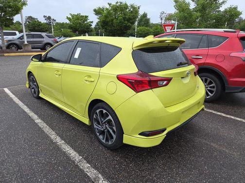 Spring Green 2017 Toyota Corolla iM Base