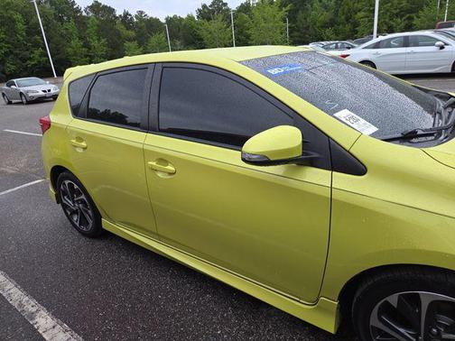Spring Green 2017 Toyota Corolla iM Base