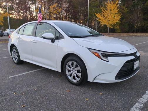2026 Toyota Corolla Hybrid LE
