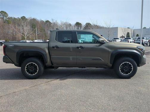 2025 Toyota Tacoma TRD Off Road