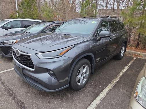 2021 Toyota Highlander LE