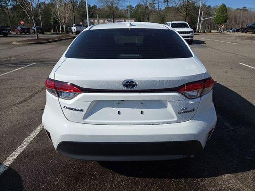 2023 Toyota Corolla Hybrid LE
