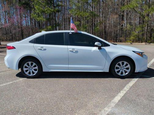 2023 Toyota Corolla Hybrid LE