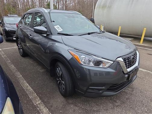 2020 Nissan Kicks SV