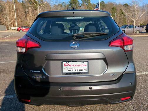 2020 Nissan Kicks SV