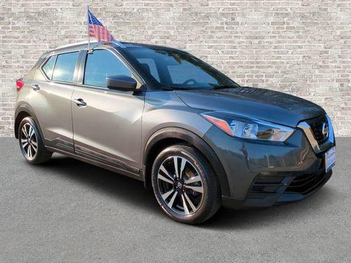 2020 Nissan Kicks SV