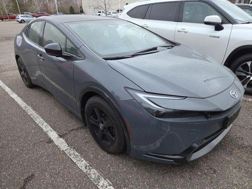 2023 Toyota Prius XLE
