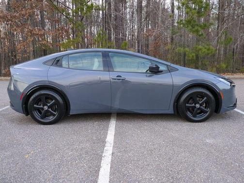 2023 Toyota Prius XLE