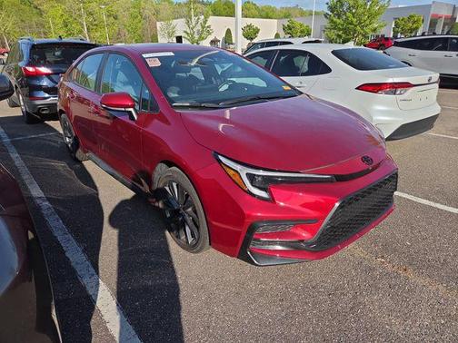 Pearl 2026 Toyota Corolla SE