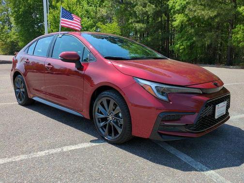 Pearl 2026 Toyota Corolla SE