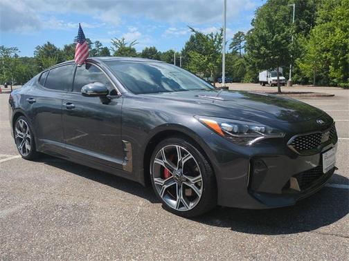 2019 Kia Stinger GT2