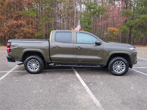 2023 Chevrolet Colorado LT