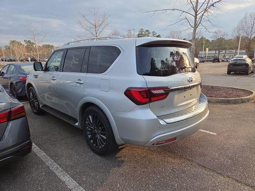2022 INFINITI QX80 PREMIUM SELECT AWD