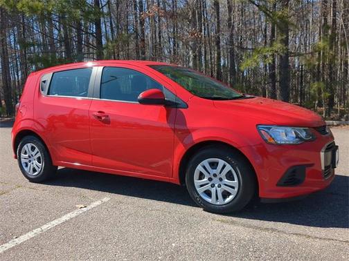2020 Chevrolet Sonic FWD Hatchback 1FL 5-Door